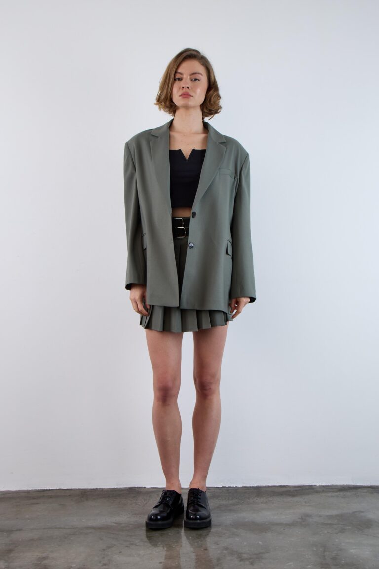 20bb2ce8-3760-4d35-b0a3-a4252d54a4ba-9-7424