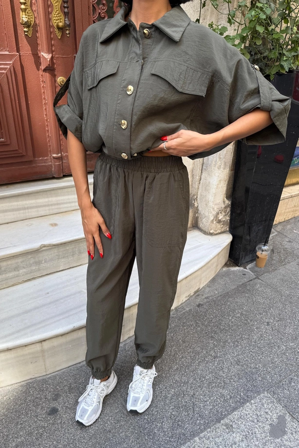 gold-dugme-detayli-lastikli-rahat-taki-4a2c-5