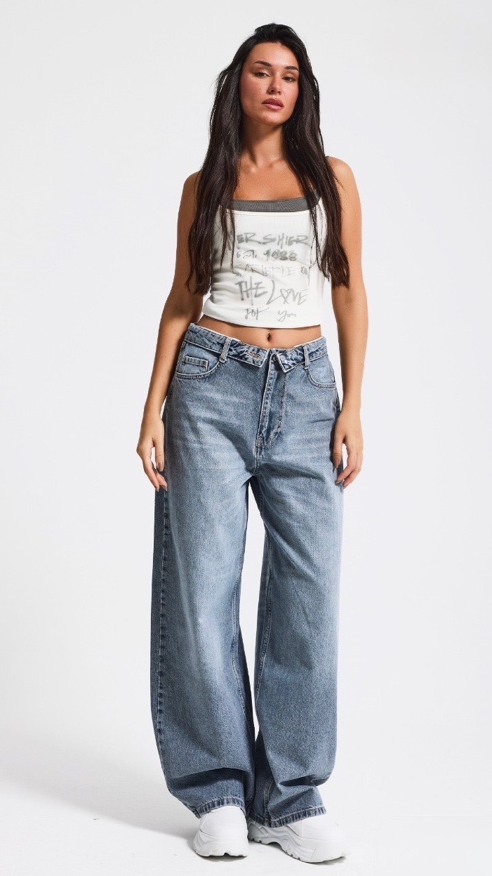 a455f7f9-41e1-4c74-8e94-bbce8be98274