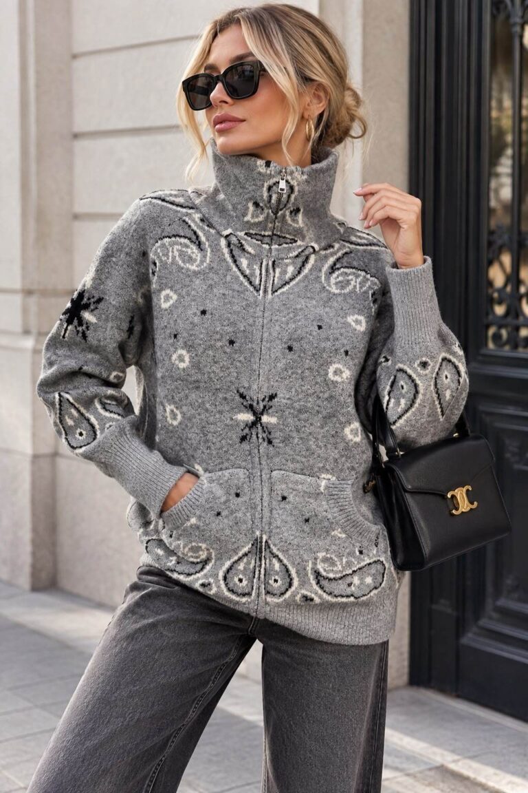 gilet-zippe-femme-en-maille-motif-bandana-col-montant-coupe-confort_gris_6ab83b4550786