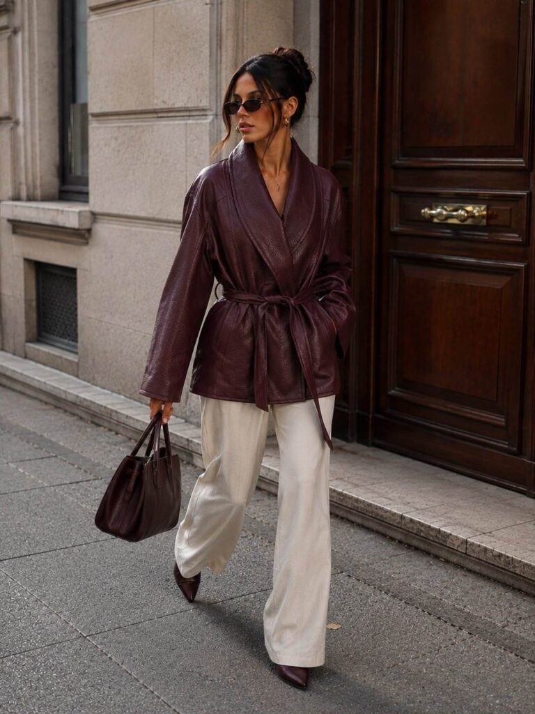 veste-femme-effet-cuir-ceinturee-col-chale-coupe-structuree-esprit-chi_prune_6a9ae15b85aa8